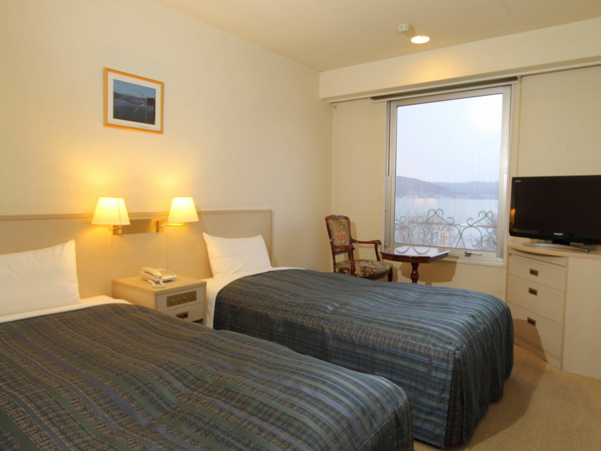 Suwa Lakeside Hotel Zewnętrze zdjęcie